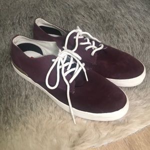 Quicksilver Men’s size 11 suede and cotton sneaker
